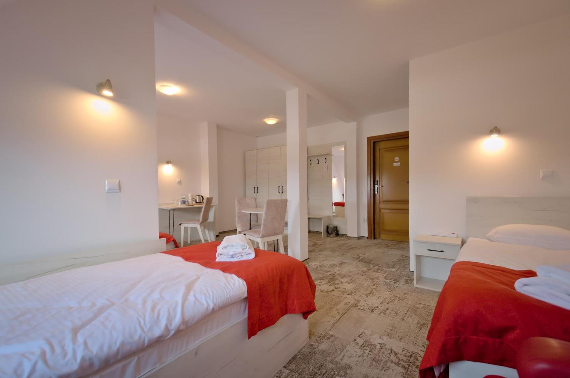 Hotel Sezam マホバ エクステリア 写真