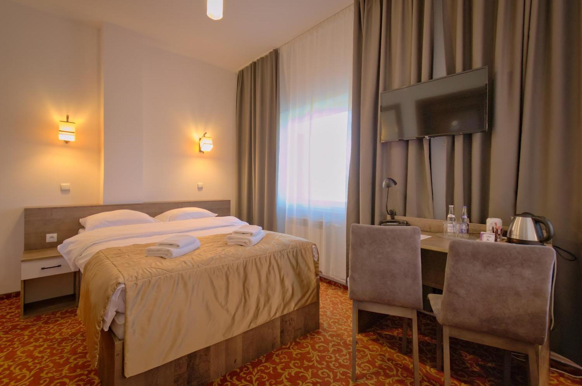 Hotel Sezam マホバ エクステリア 写真