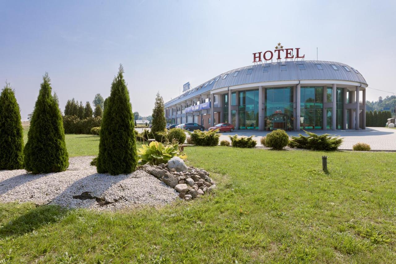 Hotel Sezam マホバ エクステリア 写真